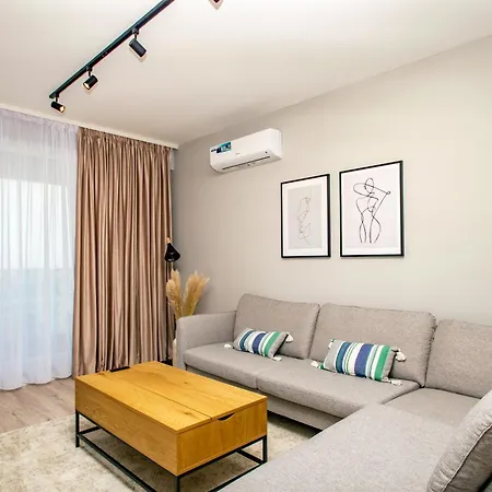 Apartament President 72 *